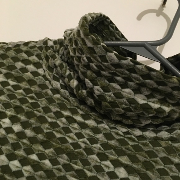 Nike Pro Hyperwarm Shirt - Picture 4 of 11